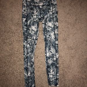 “Fast and free” Lululemon leggings